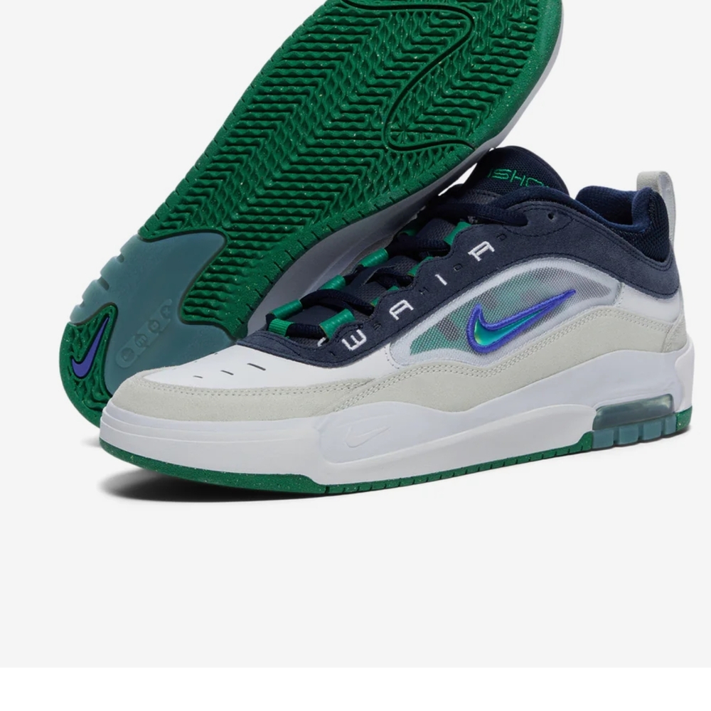 Nike Big boys Blue and Green Sneakers - Picture 3 of 8